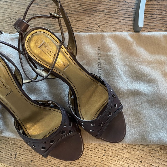 Bottega Veneta 37 heels *NEW* - Picture 4 of 6